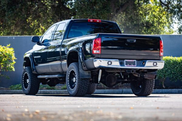 2005 Dodge Ram 2500 SLT 4x4  Watch 5.9-Liter Cummins Turbodiesel, 4WD, Some Modifications - Image 15