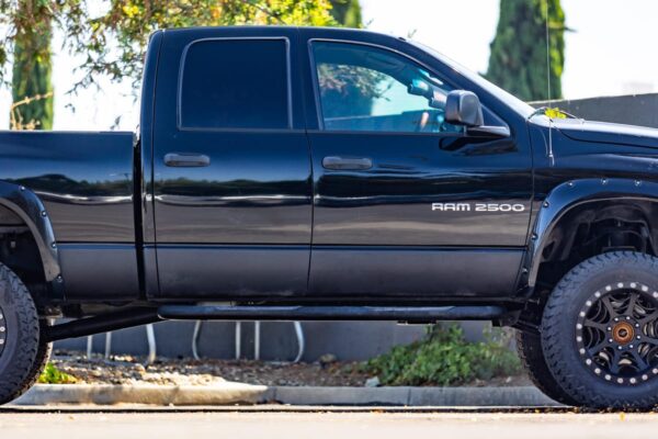 2005 Dodge Ram 2500 SLT 4x4  Watch 5.9-Liter Cummins Turbodiesel, 4WD, Some Modifications - Image 121