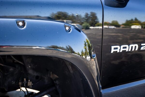 2005 Dodge Ram 2500 SLT 4x4  Watch 5.9-Liter Cummins Turbodiesel, 4WD, Some Modifications - Image 48