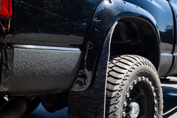 2005 Dodge Ram 2500 SLT 4x4  Watch 5.9-Liter Cummins Turbodiesel, 4WD, Some Modifications - Image 98