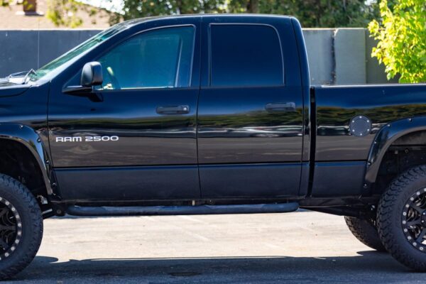 2005 Dodge Ram 2500 SLT 4x4  Watch 5.9-Liter Cummins Turbodiesel, 4WD, Some Modifications - Image 58
