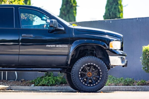 2005 Dodge Ram 2500 SLT 4x4  Watch 5.9-Liter Cummins Turbodiesel, 4WD, Some Modifications - Image 120