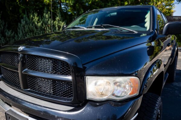 2005 Dodge Ram 2500 SLT 4x4  Watch 5.9-Liter Cummins Turbodiesel, 4WD, Some Modifications - Image 30