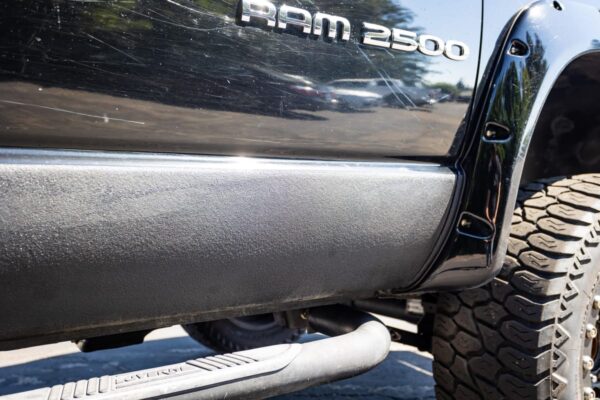 2005 Dodge Ram 2500 SLT 4x4  Watch 5.9-Liter Cummins Turbodiesel, 4WD, Some Modifications - Image 107