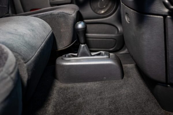 2005 Dodge Ram 2500 SLT 4x4  Watch 5.9-Liter Cummins Turbodiesel, 4WD, Some Modifications - Image 195