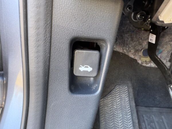 2019 Honda Civic Si Sedan  Watch 6-Speed Manual, Limited-Slip Differential, Extensive Modifications - Image 41