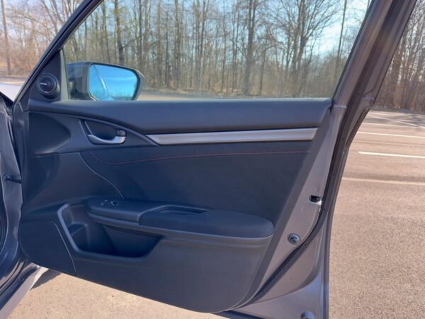 2019 Honda Civic Si Sedan  Watch 6-Speed Manual, Limited-Slip Differential, Extensive Modifications - Image 28