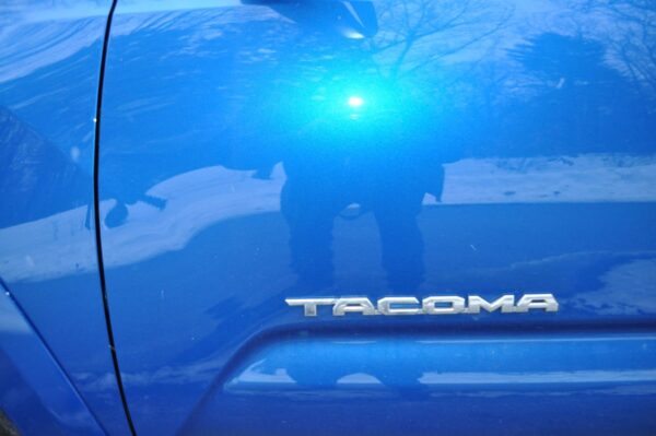 2017 Toyota Tacoma TRD Sport Access Cab 4x4 - Image 35