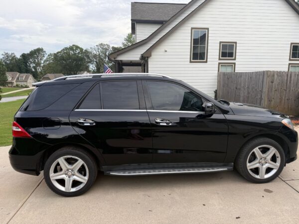 2014 Mercedes-Benz ML550 - Image 5