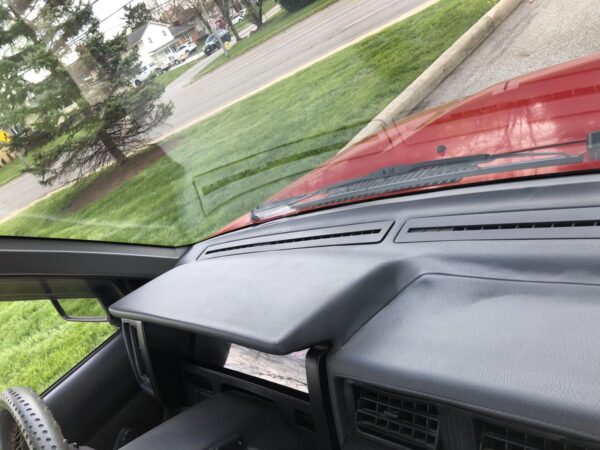 1993 Nissan Pickup 4x4 - Image 77