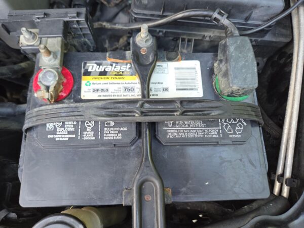 2006 Toyota Land Cruiser  Watch V8 Power, Full-Time 4WD, Locking Center Differential, Unmodified - Image 65