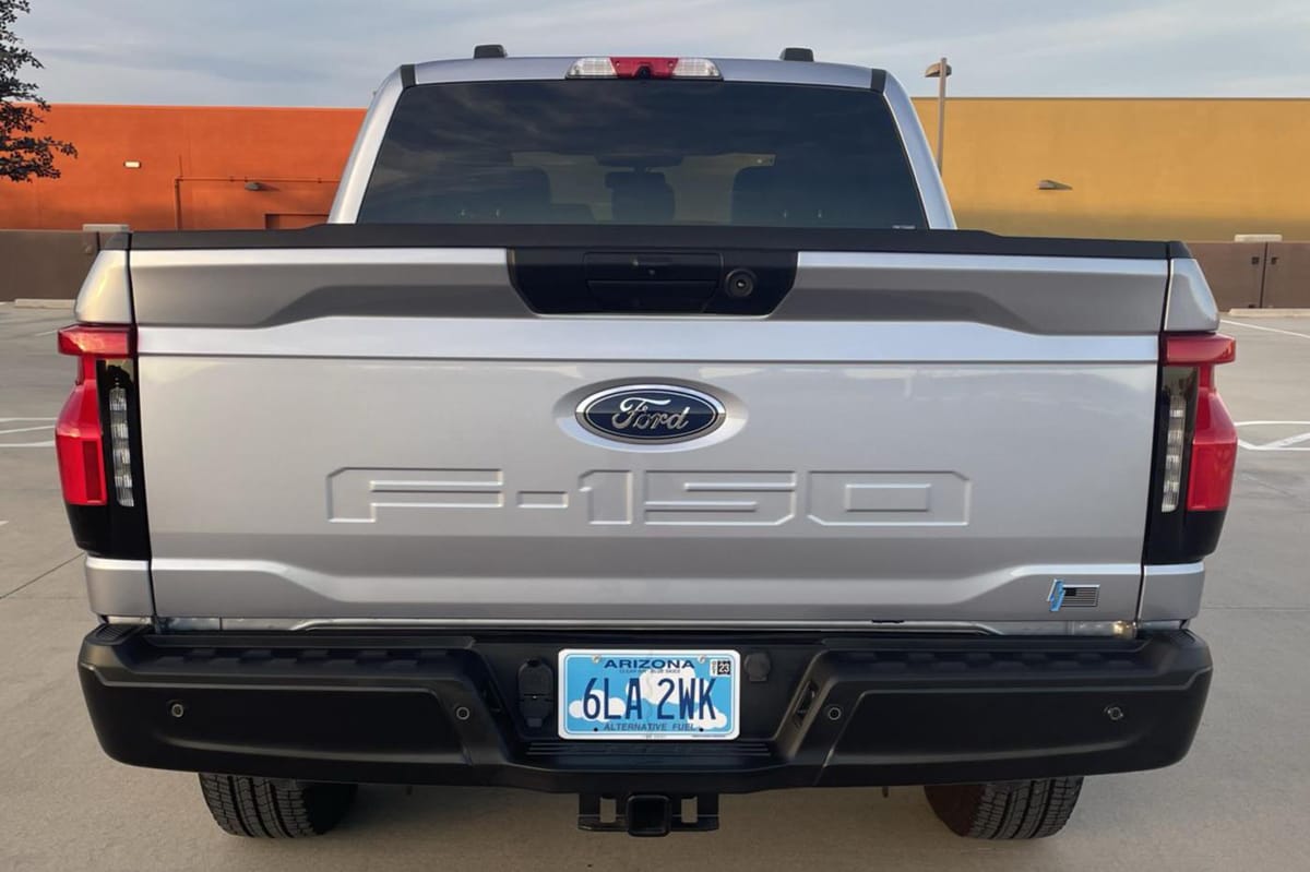 2022 Ford F-150 Lightning Pro - Image 6