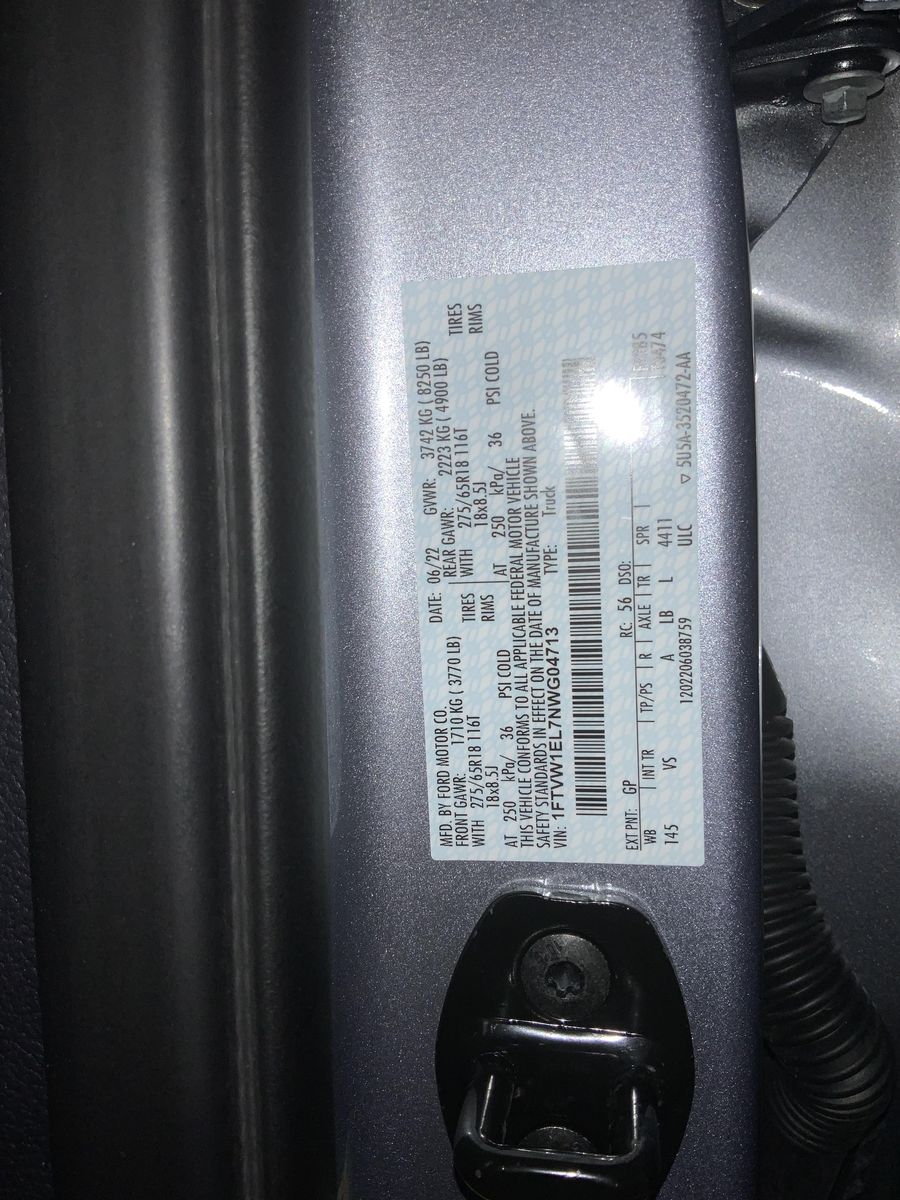 2022 Ford F-150 Lightning Pro - Image 55