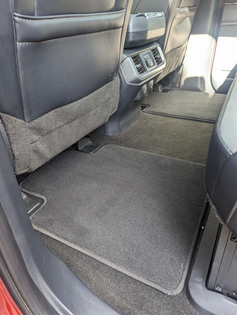 2022 Ford F-150 Lightning Lariat - Image 69