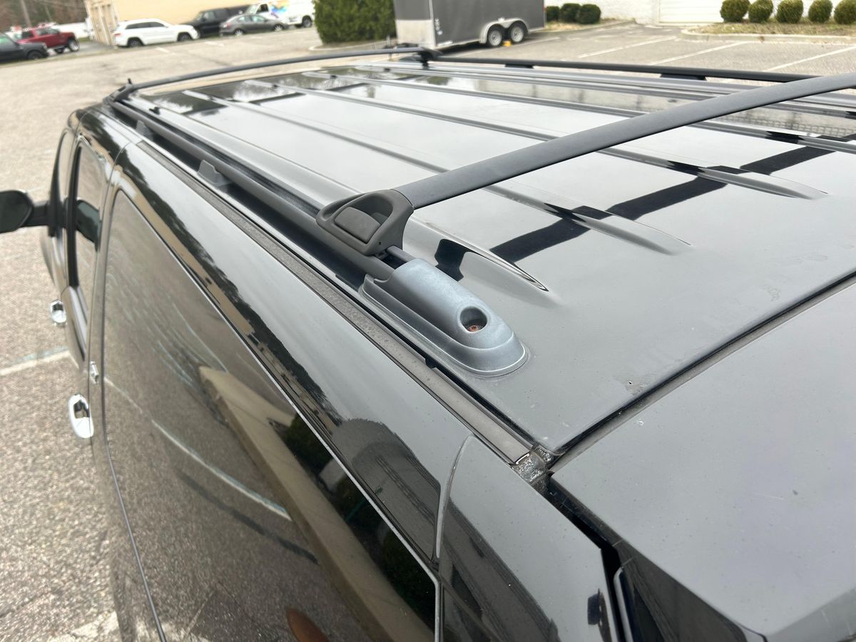 2007 Chevrolet Suburban LTZ 4x4 - Image 67