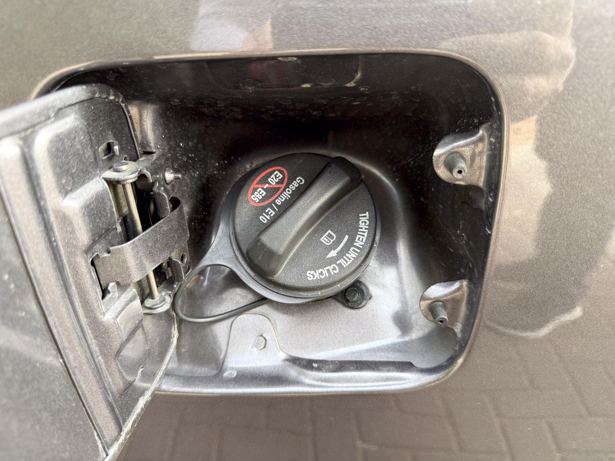 2010 Ford Ranger XL - Image 35