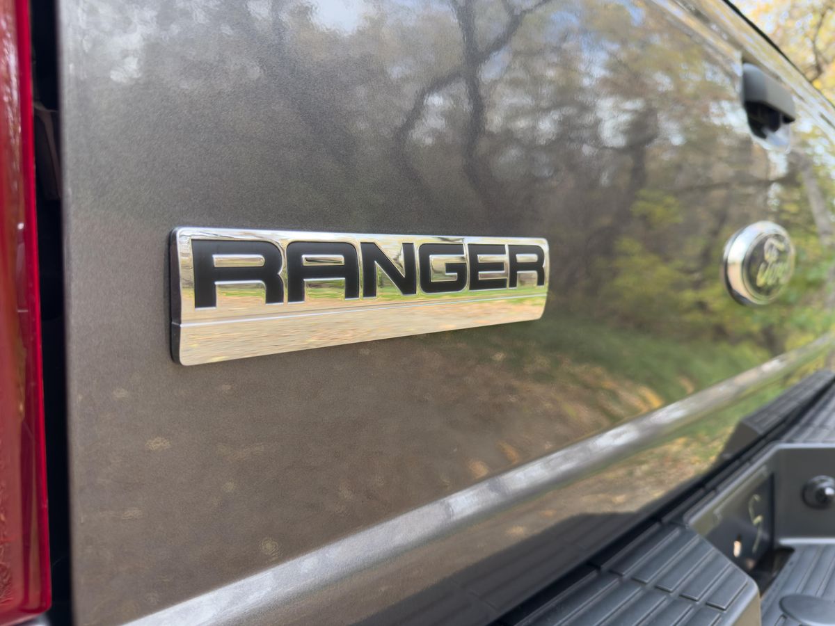 2010 Ford Ranger XL - Image 40