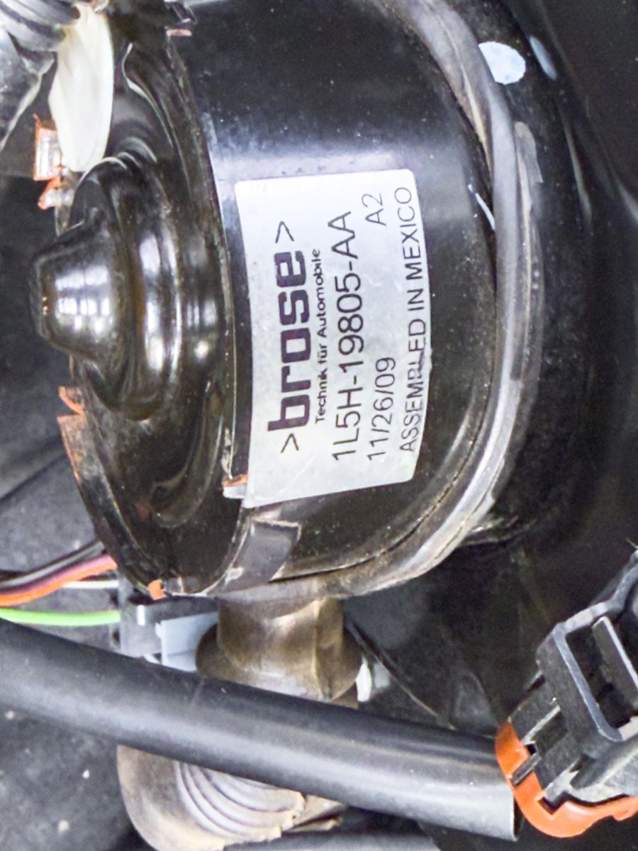 2010 Ford Ranger XL - Image 70