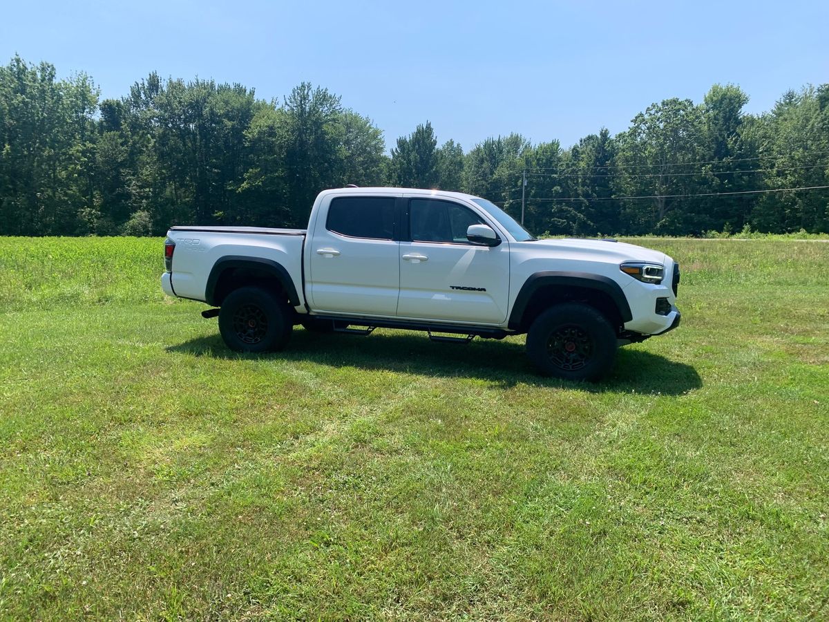 2023 Toyota Tacoma TRD Pro Double Cab 4×4 - Image 32