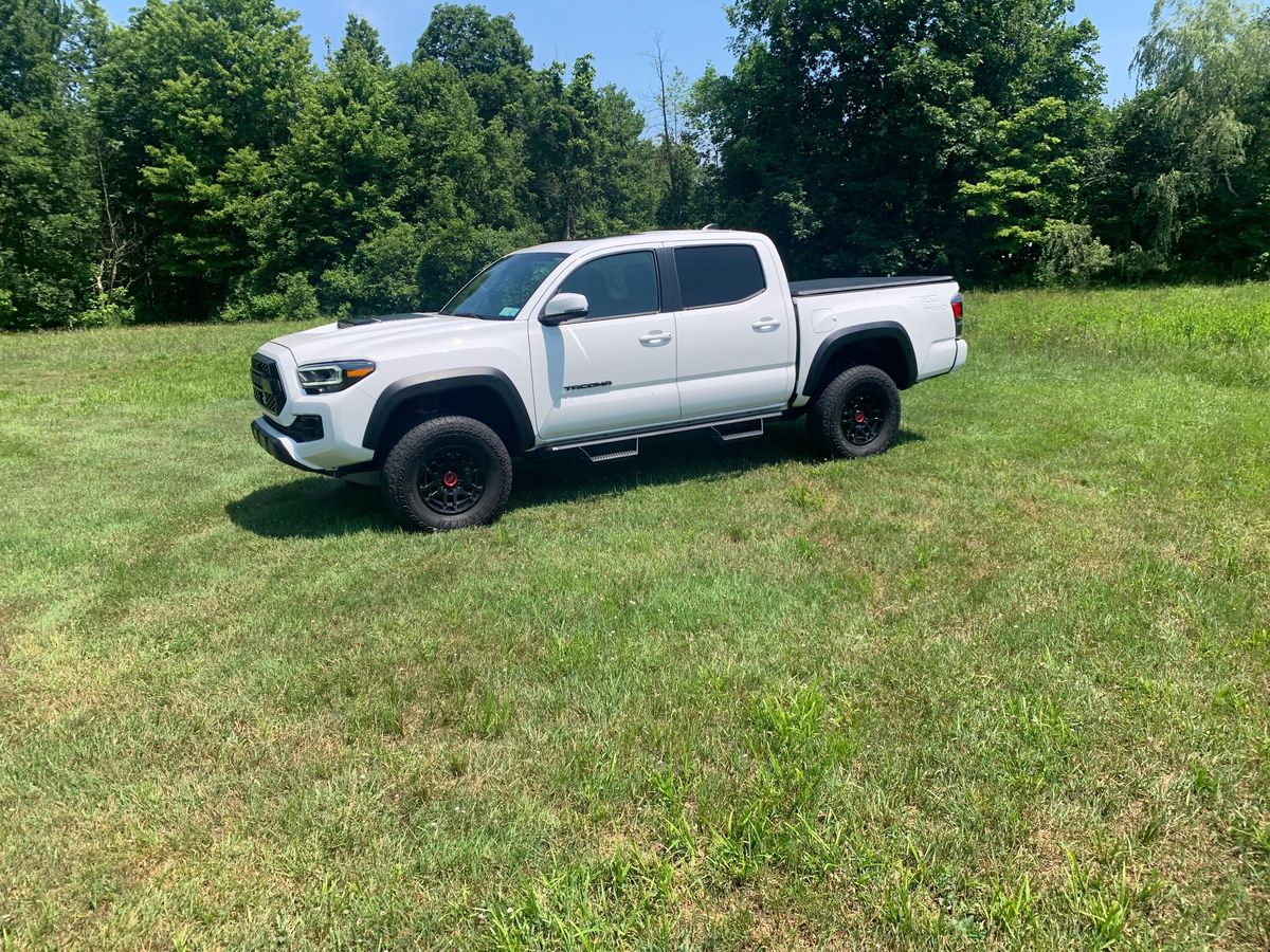 2023 Toyota Tacoma TRD Pro Double Cab 4×4 - Image 16