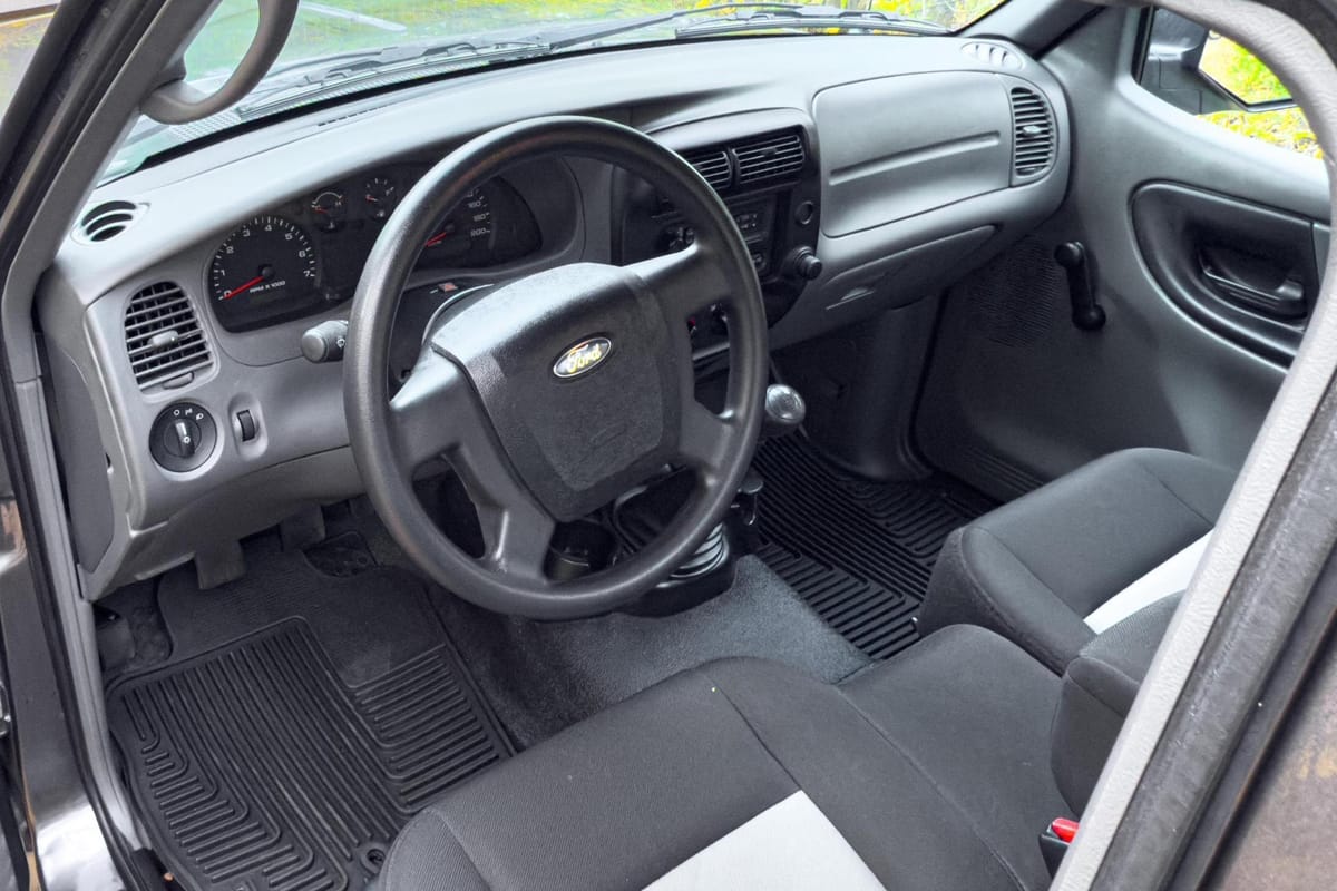 2010 Ford Ranger XL - Image 56