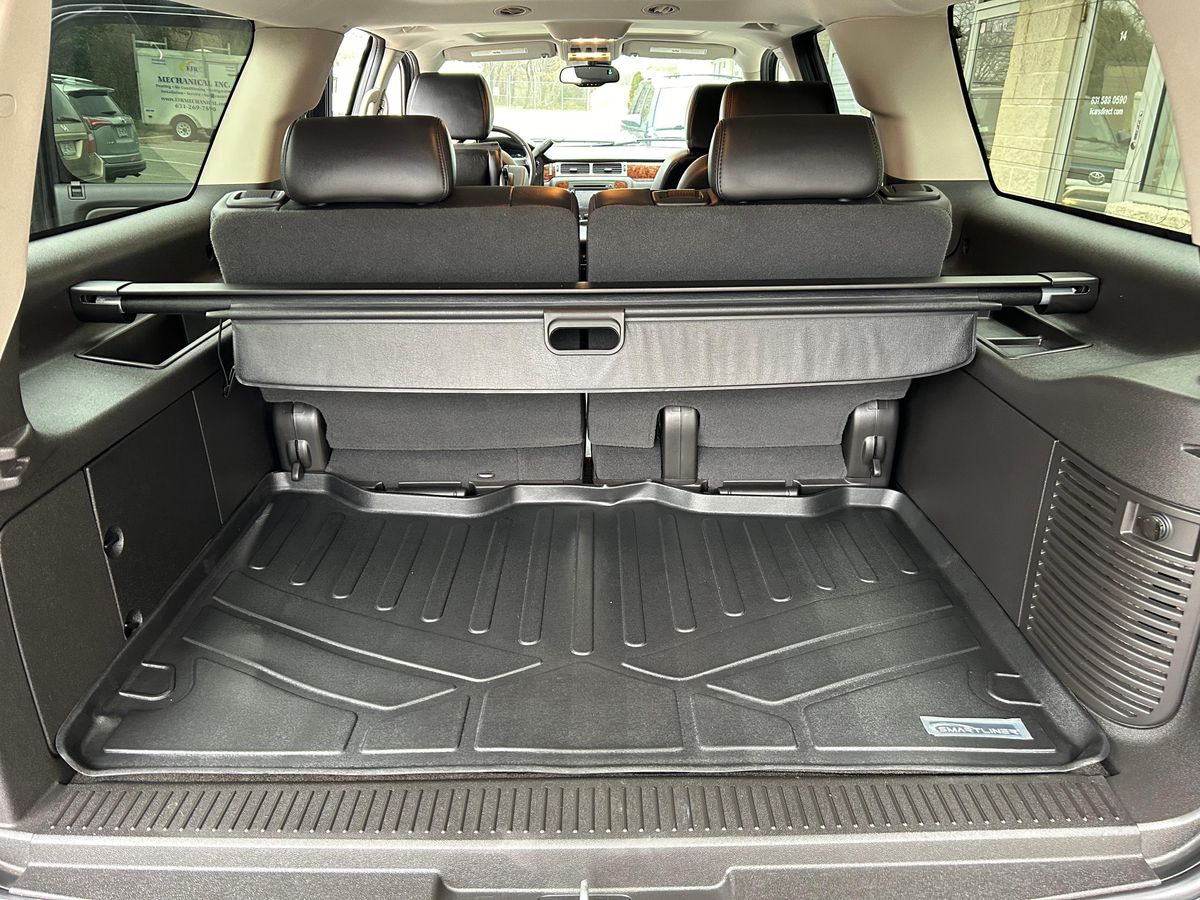 2007 Chevrolet Suburban LTZ 4x4 - Image 150