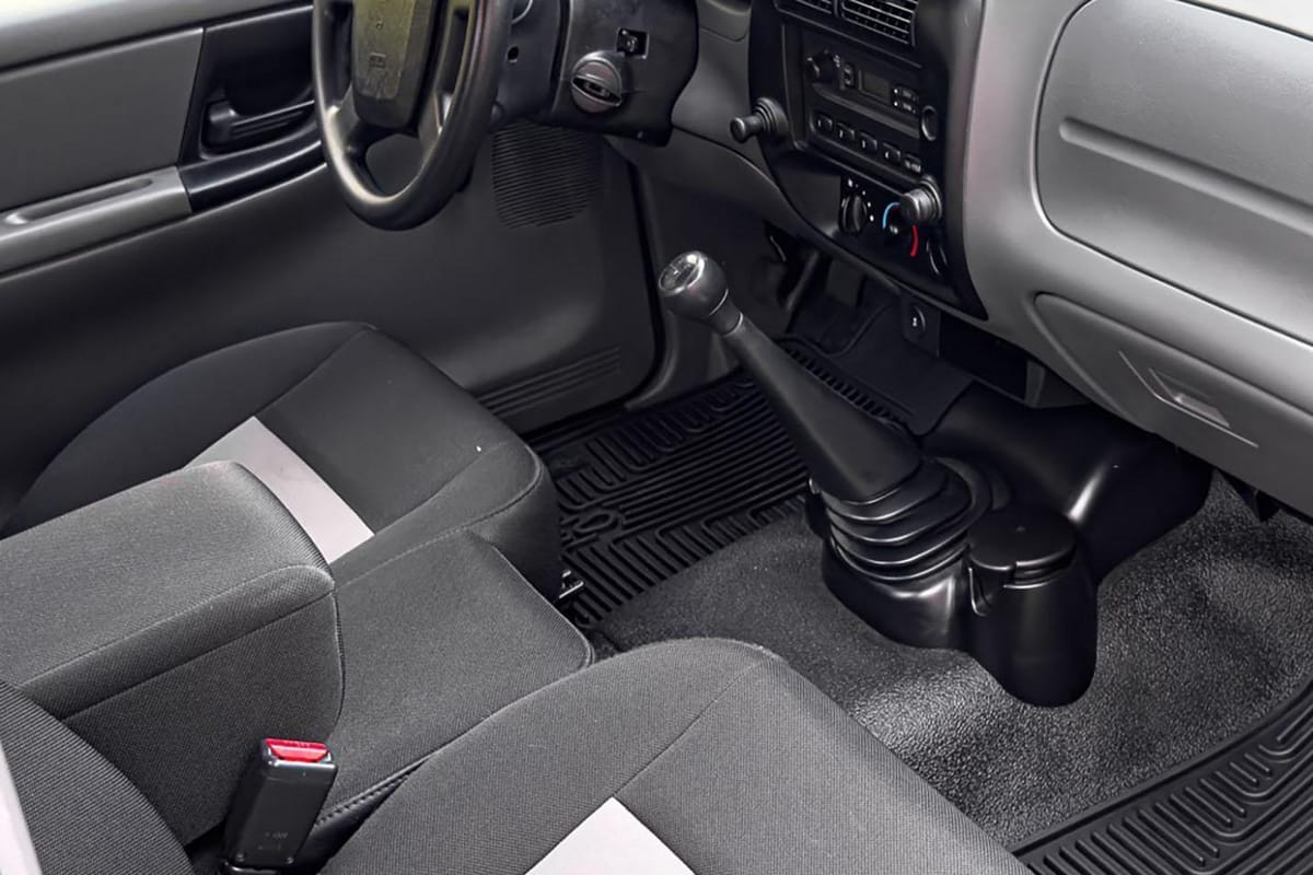 2010 Ford Ranger XL - Image 54